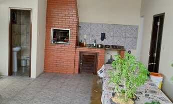 Imagem 3: Casa para venda com 199 metros quadrados com 3 quartos em Iririú - Joinville - SC