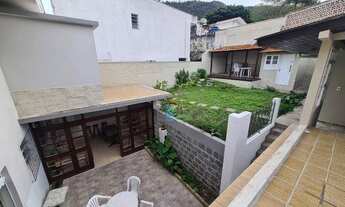 Imagem 4: Casa à Venda Muito Bem Localizada no Bairro Trindade, Florinanópolis !!