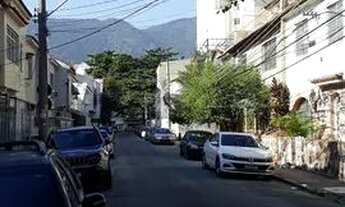 Imagem 4: SOBRADO REFORMADO / 162 M / RUA ARBORIZADA SOSSEGADA / 3 QUARTOS / HIDROMASSAGEM / TERRAÇO