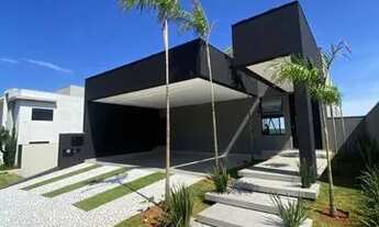 Imagem 2: Casa de 318m² com 4 Suítes no Condomínio Villa Piemonte em Franca/SP