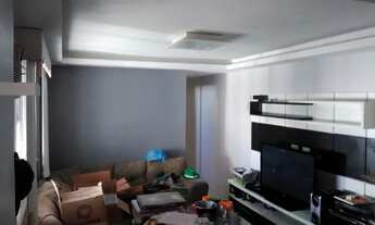 Imagem 2: Espigão, andar alto, sala 2qtos, vazio, garagem, porteira fechada, financio Caixa
