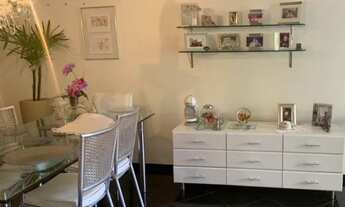 Imagem 2: Apartamento com 3 quartos em 143m² com 2 vagas de garagem