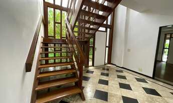 Imagem 7: Linda casa com 4 suítes no tradicional condomínio Santa Helena