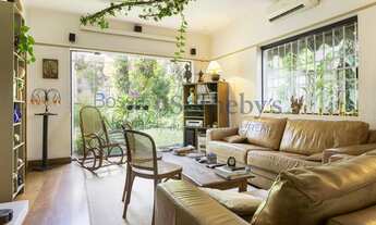 Imagem: Casa com edícula e jardim