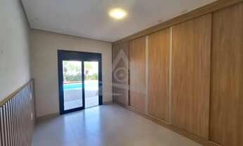 Imagem 7: Casa à venda em Valinhos, Condomínio Residencial Terras do Caribe, com 3 suítes, com 270 m