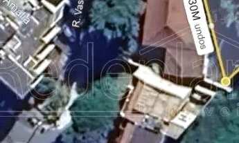 Imagem 5: Casa em terreno de 16 metros de frente