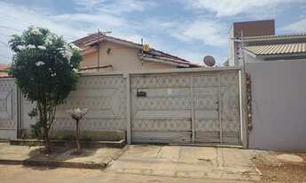 Imagem: Casa 1006 sul 3 quartos