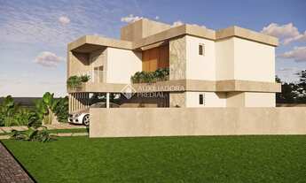 Imagem 6: Casa alto padrão de 4 quartos, sendo 1 no térreo - São João do Rio Vermelho / Florianópoli