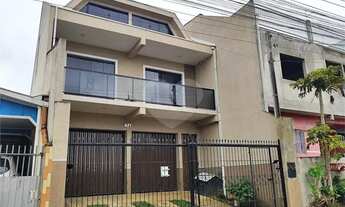 Imagem: Sobrado para venda tem 243 metros quadrados