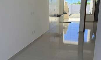 Imagem 2: Vendo casa de 2/4 sendo uma suíte no sim