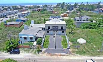 Imagem 2: Lindo Sobrado a poucos metros do Mar.