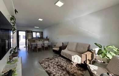 Imagem 8: Casa muito bem localizada em Atlântida Sul