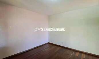 Imagem 6: Residencial Casa no Sagrada Família com 480,00 (M²), 4 quartos e 5 vagas para Venda