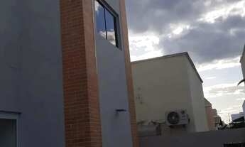 Imagem 5: EXCELENTE CASA DUPLEX À VENDA NO CONDOMÍNIO VERONIQUE