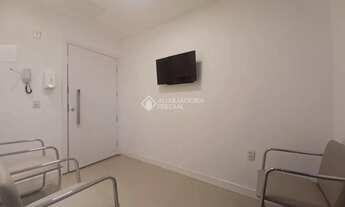 Imagem 7: Sala comercial mobiliada, ideal para consultório, pronta para atividades profissionais