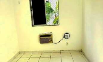 Imagem 2: Aluga-se apê no 3° andar, Ar-condicionado, Varanda, gás encanado