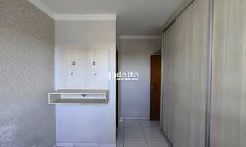 Imagem 7: Apartamento disponível para locação no bairro Segismundo Pereira em Uberlândia-MG