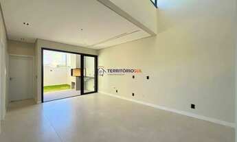 Imagem 7: Espetacular Residência térrea com 3 dormitórios no bairro Hípica