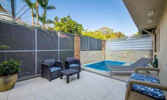 Imagem 6: Casa com 357m² e 4 dormitórios, 3 suítes, 3 vagas