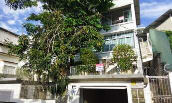 Imagem: LINDA CASA CENTRO DE CACHOEIRO