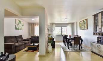 Imagem 2: Apartamento com 3 dormitórios à venda com 161m² por R$ 650.000,00 no bairro Champagnat - C