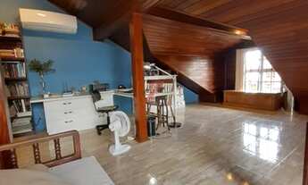 Imagem 7: CASA com 3 dormitórios à venda com 200m² por R$ 520.000,00 no bairro Harmonia - CANOAS / R