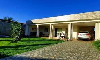 Imagem 3: Casa de condomínio térrea para venda tem 185 metros quadrados com 2 quartos