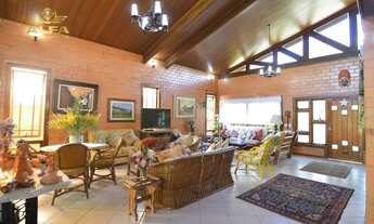 Imagem 2: Casa na praia, Condomínio fechado, 4 dormitórios, Piscina, Churrasqueira, Jardim, 4 vagas