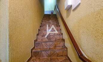 Imagem 5: Prédio Inteiro com Restaurante e Apartamento de 2 Suítes à Venda no Anil