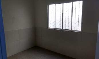 Imagem 6: CASA A 100M DA AV. JATUARANA - ZONA SUL