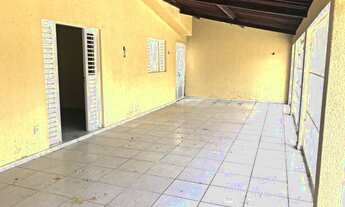 Imagem: Casa a Venda em Cidade Satélite - 4 quartos