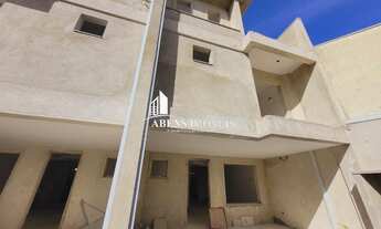 Imagem: Sobrado para Venda em Curitiba, Bairro Alto