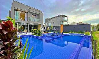 Imagem 1: Casa para venda possui 543 metros quadrados com 7 quartos em Riviera - Bertioga - SP