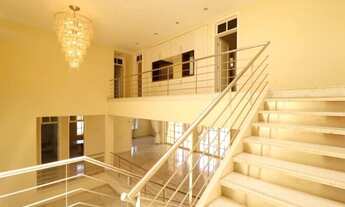 Imagem 7: Casa para aluguel e venda possui 1110 metros quadrados com 6