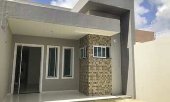 Imagem: Casa à venda no bairro Pedras - Itaitinga/CE