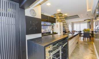 Imagem 3: Sobrado para venda tem 195 metros quadrados com 3 quartos em Cachoeira - Curitiba - PR