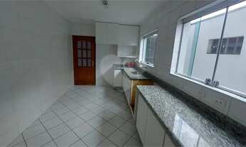 Imagem 6: Sobrado a Venda com 02 Dormitórios, 01 Suíte, 02 Vagas na Vila Guarani