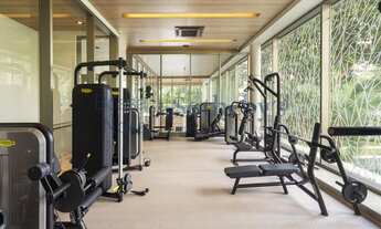 Imagem 3: Apartamento em condomínio novo com design Philippe Stark