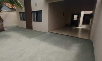 Imagem: Vende-se casa lote grande com área de lazer