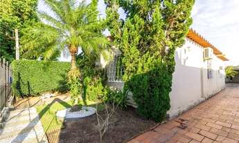 Imagem 3: Casa da Granja Casa com 4 vagas na garagem