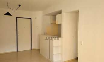 Imagem 3: Apartamento com 30 m, 1 dormitório e 1 vaga. Prédio com lazer e ótima localização