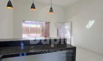 Imagem 3: Casa espaçosa de 2 quartos com área gourmet e garagem coberta no Jardim Cambuí