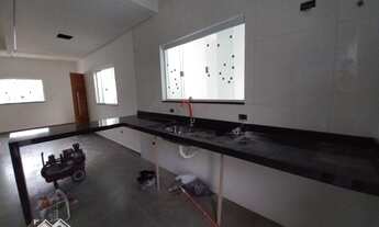 Imagem 4: Sobrado novo com 3 dormitórios e 4 vagas, com instalação de placas de energia solar !