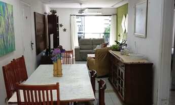 Imagem 2: Apartamento para venda possui 134 metros quadrados com 4 quartos em Guaiúba - Guarujá - SP