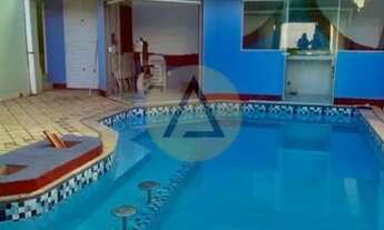 Imagem 2: Casa 05 quartos com piscina e área gourmet no Miramar