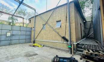 Imagem: GALPÃO EM LUGAR PRIVILEGIADO