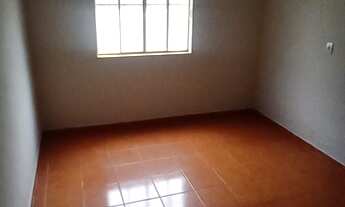 Imagem 3: Alugo boa casa de 2 quartos no bairro Barbosa Lage