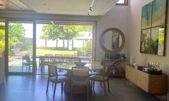 Imagem 2: Casa para venda tem 680 metros quadrados com 4 quartos em Arraial D'Ajuda - Porto Seg