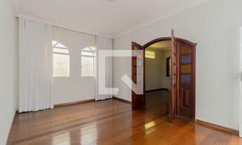 Imagem: Casa à Venda - União, 4 Quartos, 240 m2