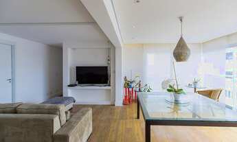 Imagem 2: Lindo, Ensolarado, com Terraço e Duas Suítes